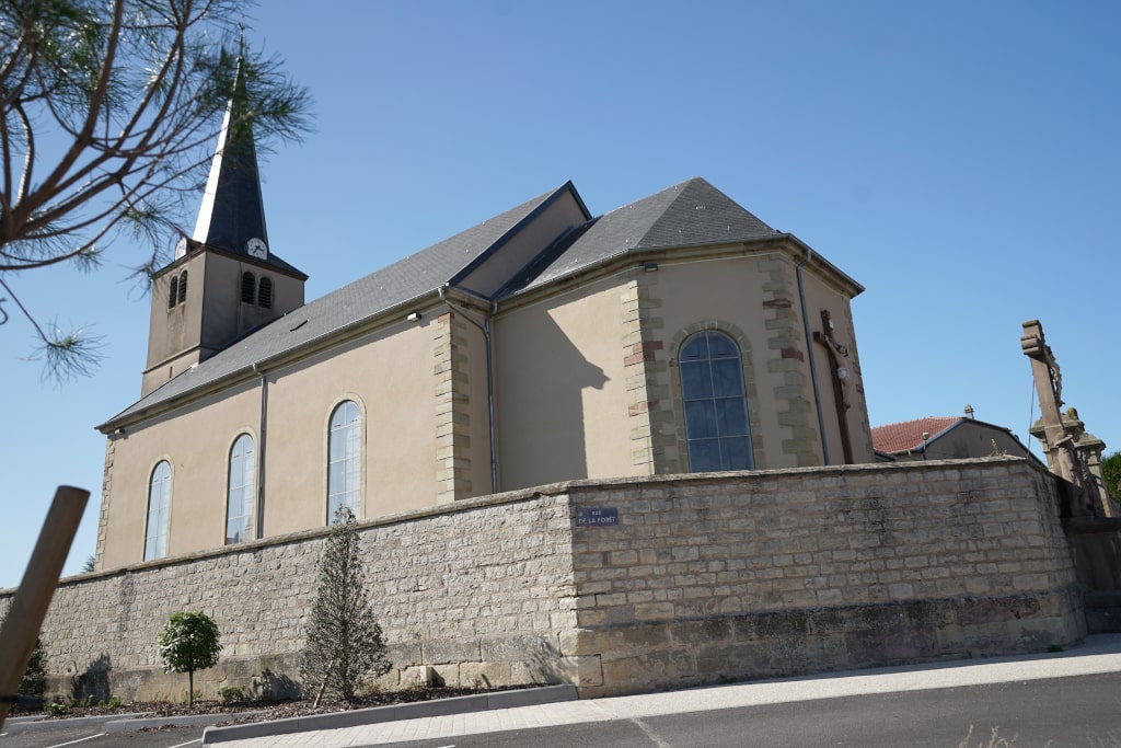 Eglise Commune Freybouse Casas - Moselle