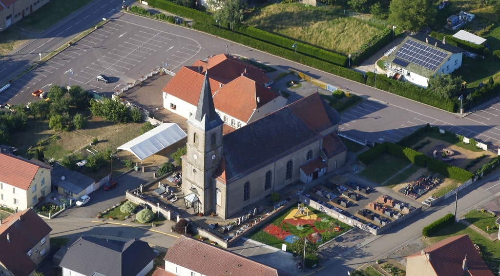 Eglise Commune Vahl-Ebersing - Casas - Moselle