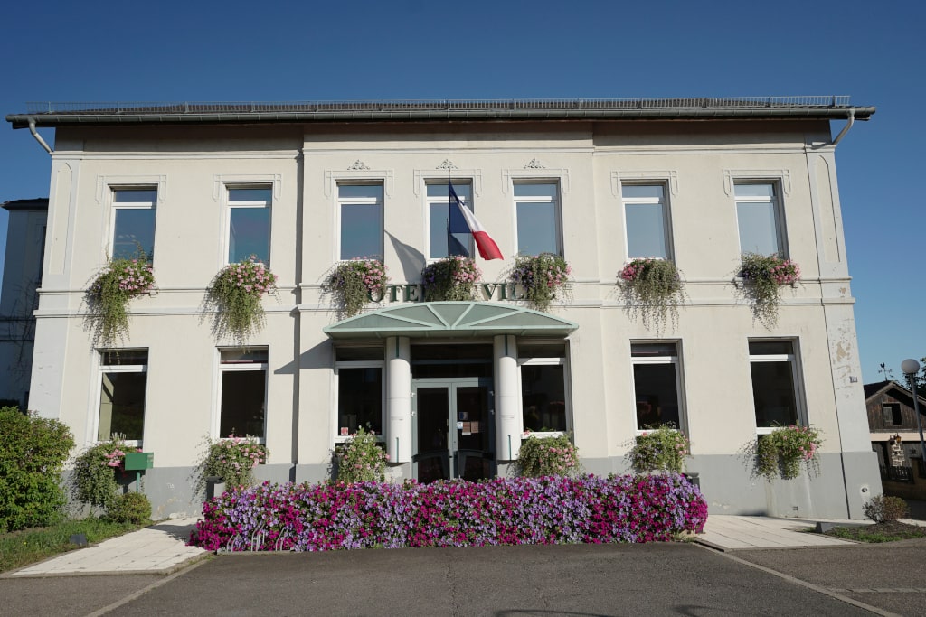 Mairie Commune Carling Casas - Moselle
