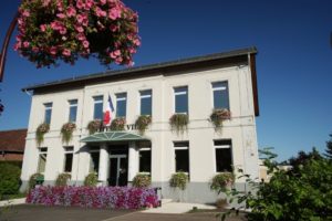 Mairie coté Commune Carling Casas - Moselle